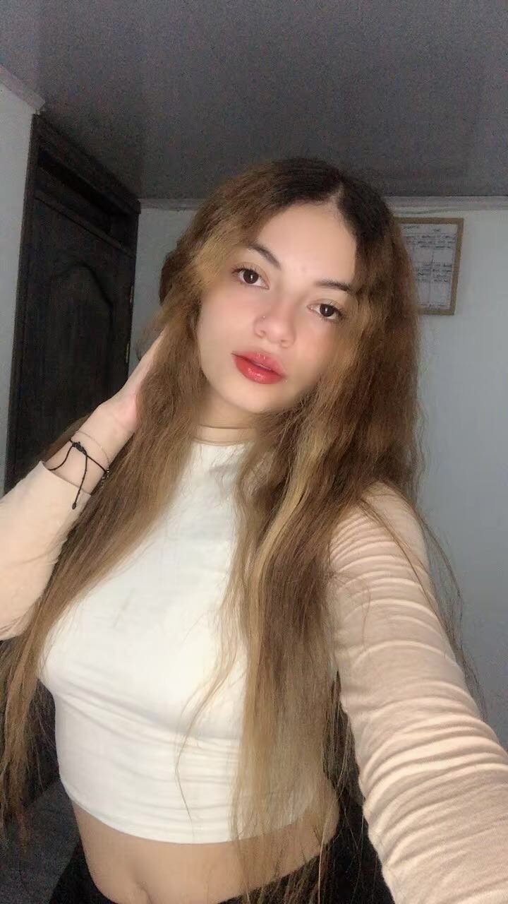 Martina, de Colombia, en Mujeres Solteras
