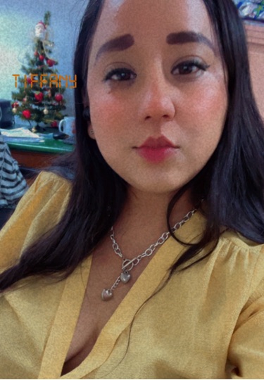 Tiffany, de México, en Mujeres Solteras